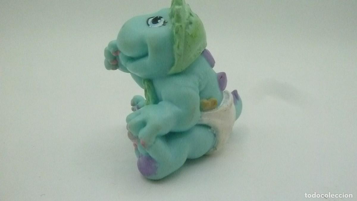Figuras de goma y PVC: Dinosaurio beb&eacute;. LGT 1992 - Foto 4