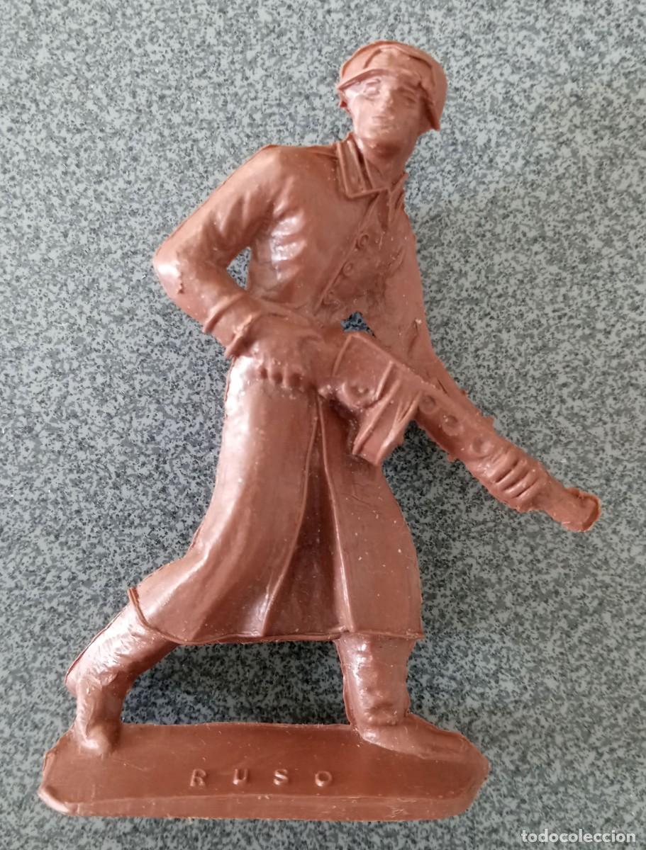 Figuras de goma y PVC: Soldado Ruso de pl&aacute;stico Comansi - Foto 4