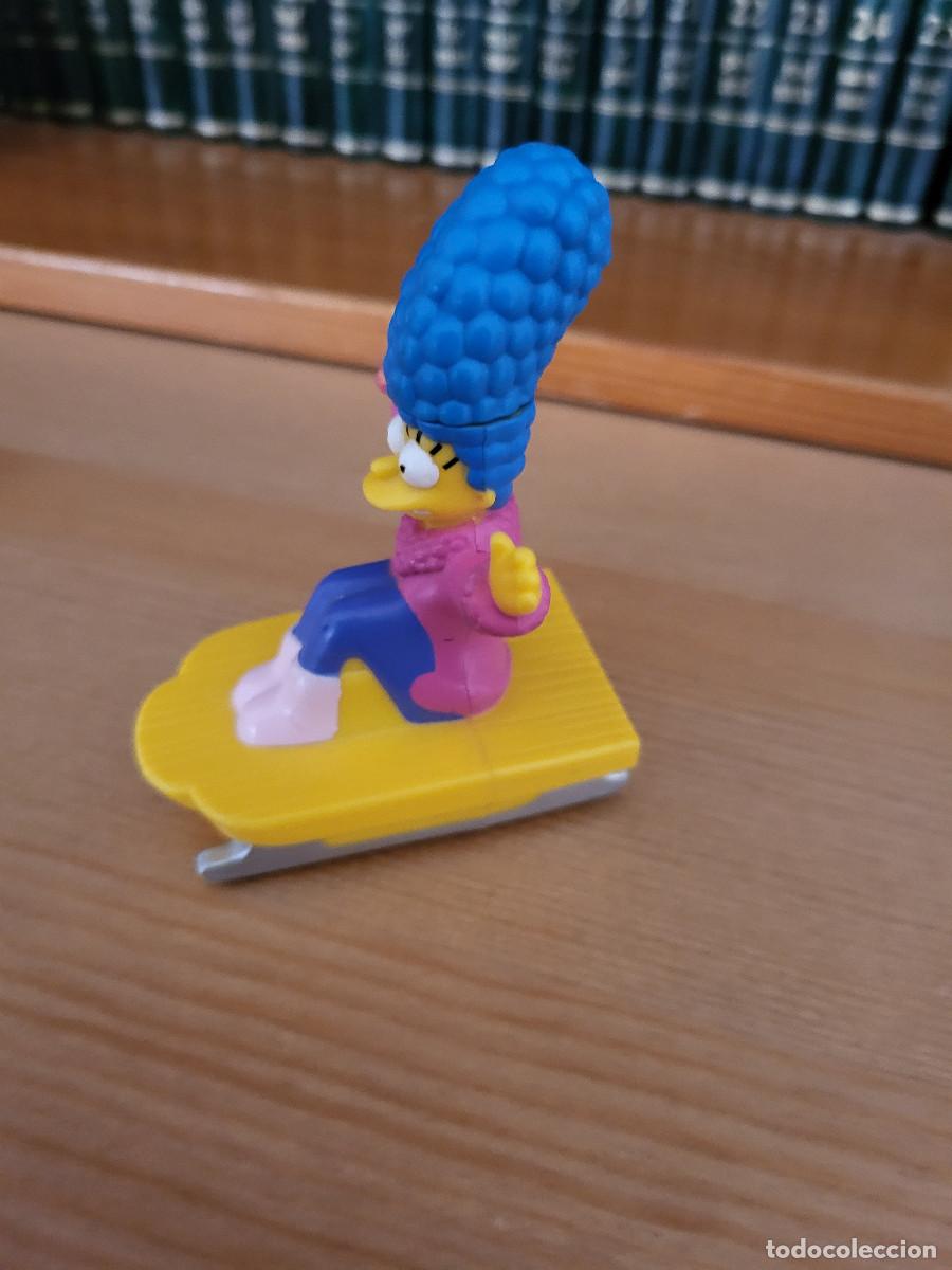 Figuras de goma y PVC: FIGURA DE PL&Aacute;STICO MARGE SIMPSON - Foto 2