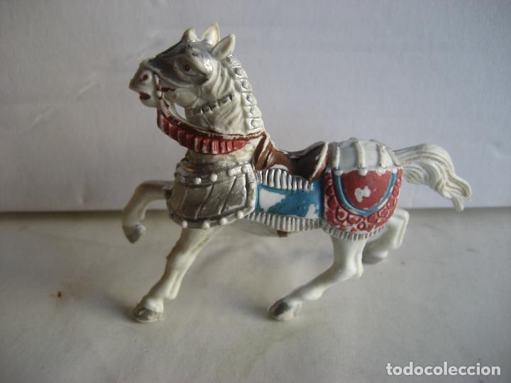 Figuras de goma y PVC: Caballo medieval. Reamsa. Torneo - Foto 1
