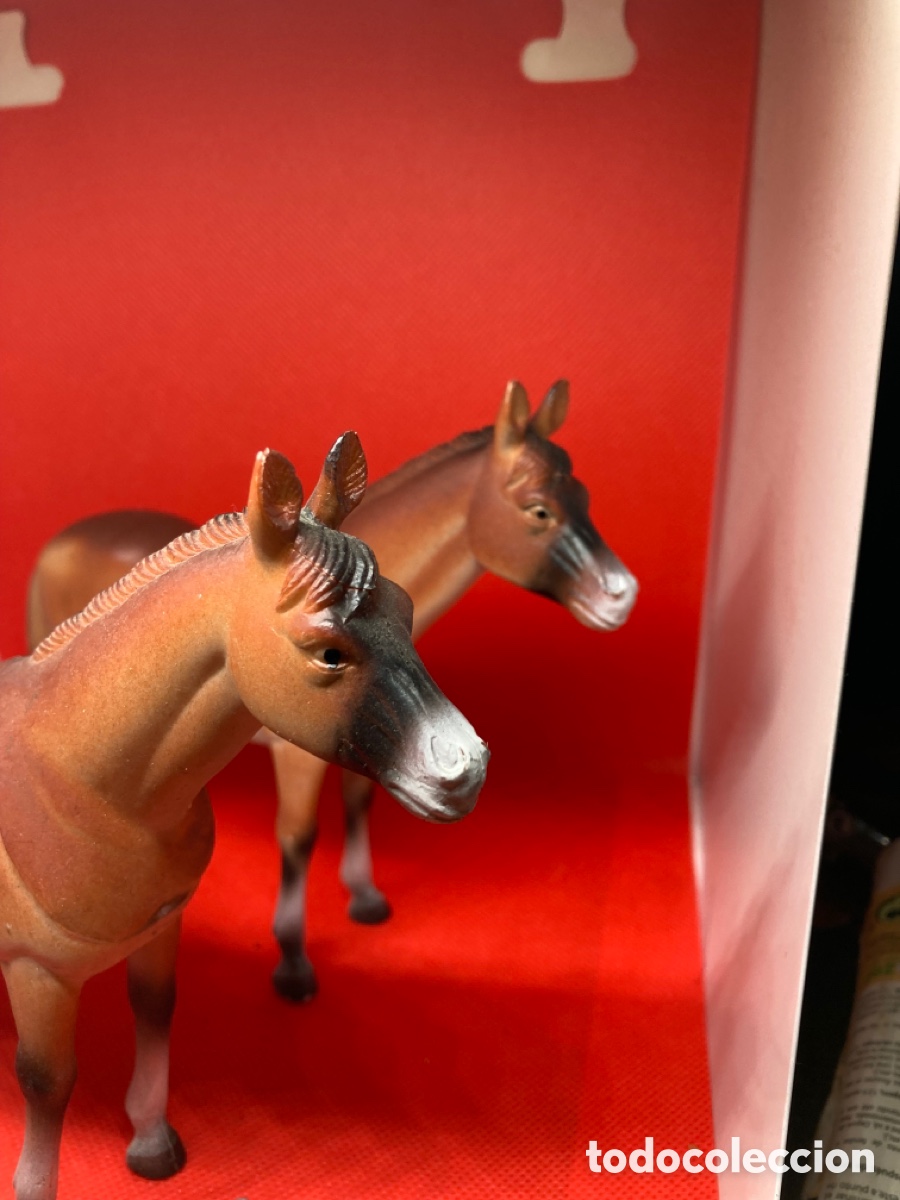 Figuras de goma y PVC: 2 figuras de Caballo nuevos - Foto 7