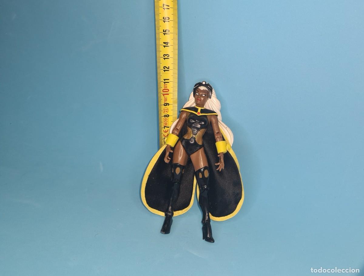Figuras de goma y PVC: Figura art&iacute;culada Tormenta - Foto 1