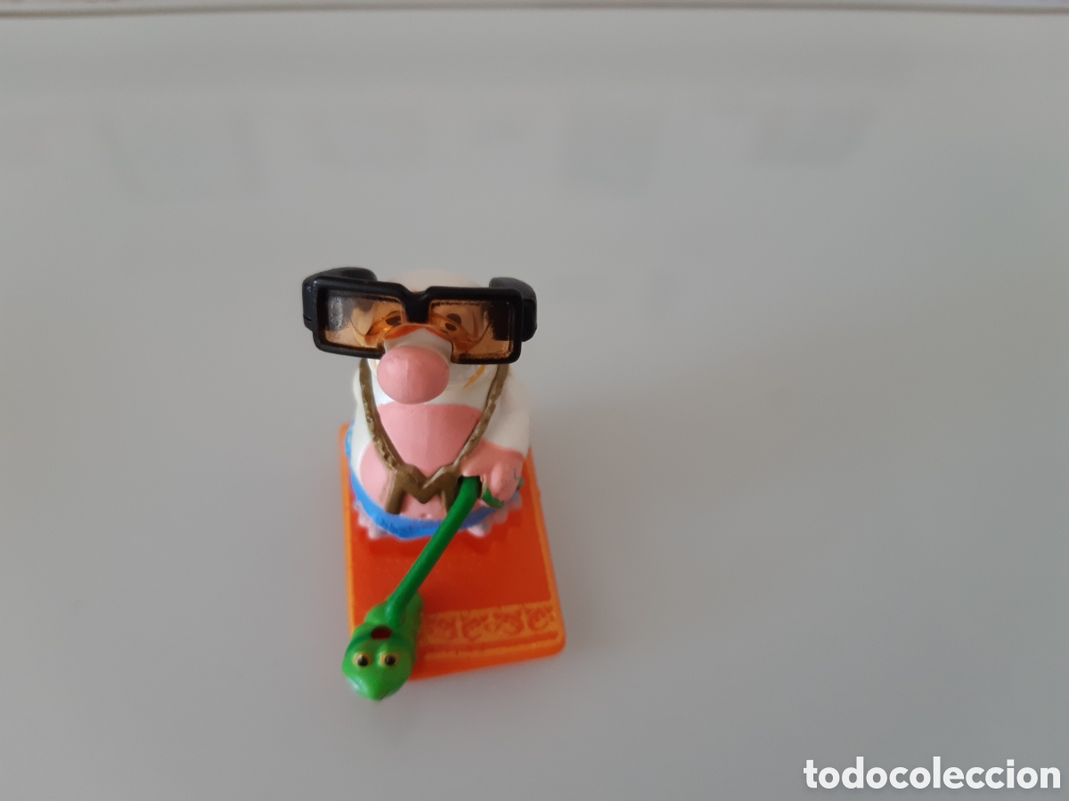 Figurines en Caoutchouc et PVC: Figura Kinder Sopresa topo playa
