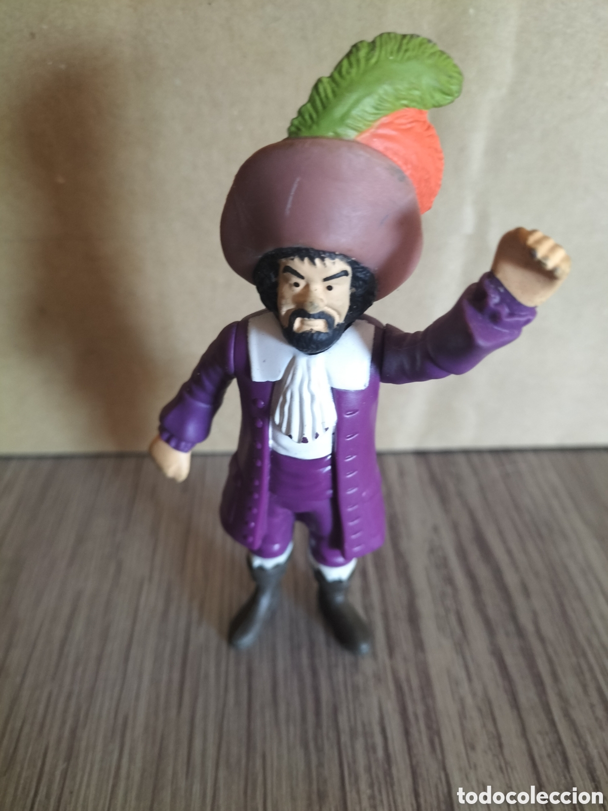 Figuras de goma y PVC: Capit&aacute;n Haddock pirata McDonalds - Foto 1