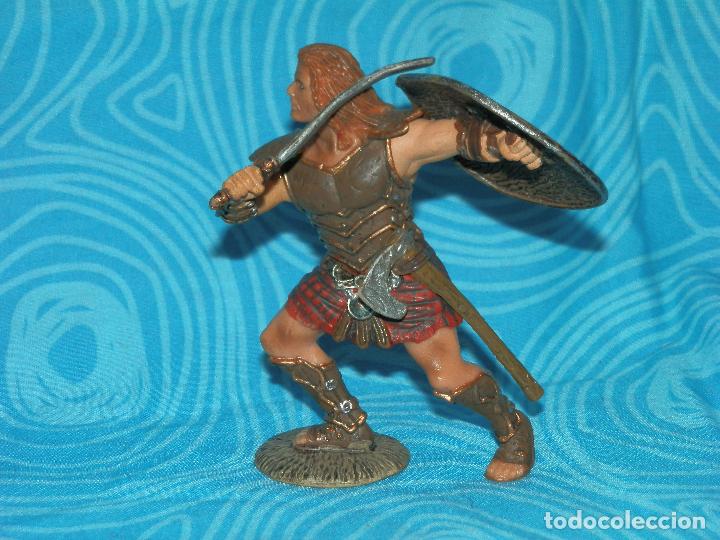 Figuras de goma y PVC: SCHLEICH GUERRERO ESCOCES - Foto 1