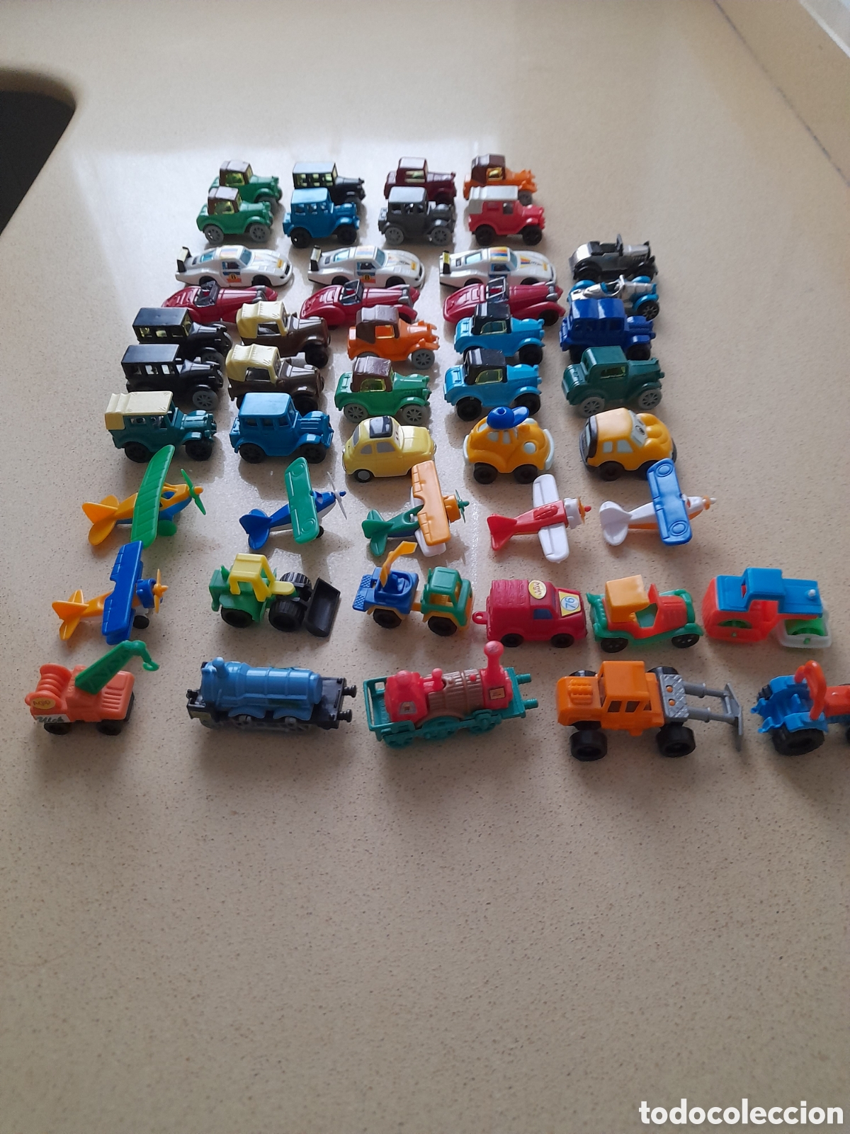 Figuras de goma Kinder: 47 juguetes kinder variados - Foto 2