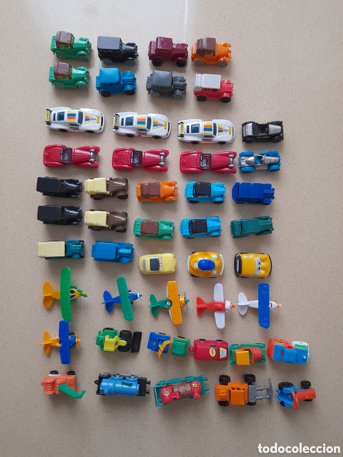 Figuras de goma Kinder: 47 juguetes kinder variados - Foto 1