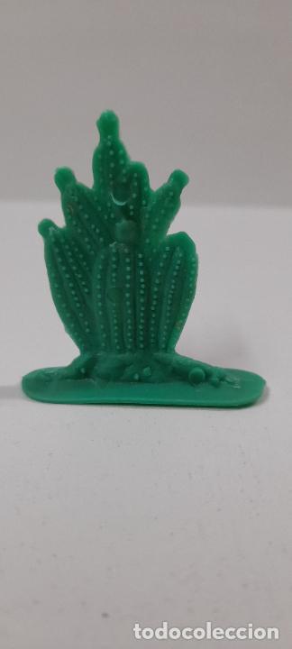 Figuras de goma y PVC: CACTUS . COMPLEMENTO PARA DECORADO DEL OESTE - Foto 2