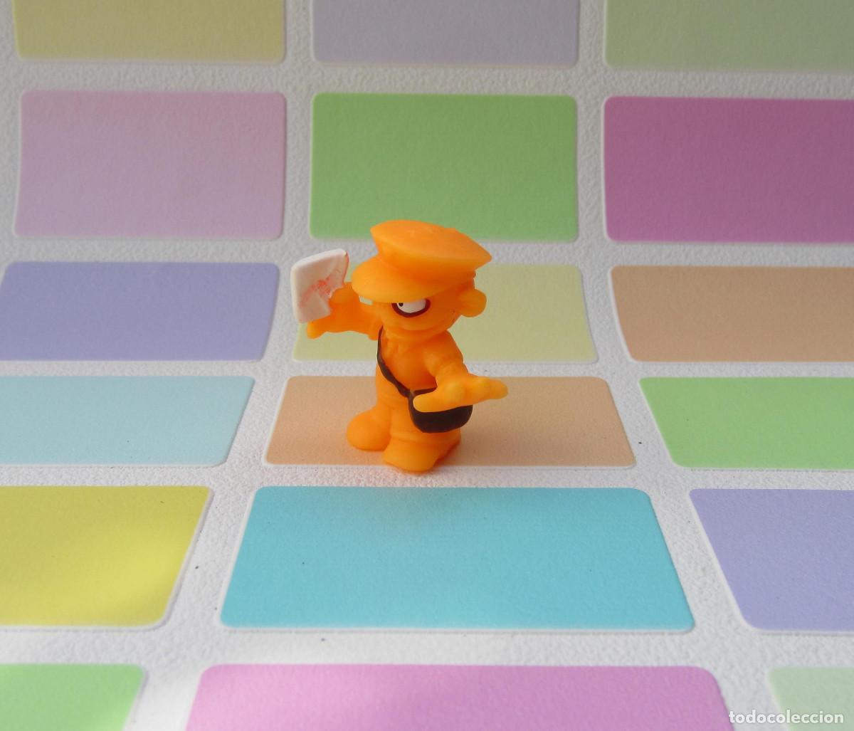 Figuras de goma y PVC: FIGURA ZOMLINGS - Foto 1