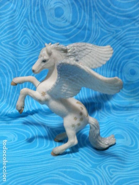 Figuras de goma y PVC: SCHLEICH 2004, CABALLO ALADO - Foto 1