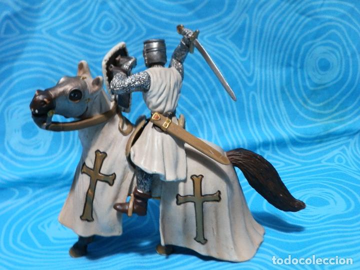 Figuras de goma y PVC: SCHLEICH 2003 CABALLERO TEUTON A CABALLO - Foto 2