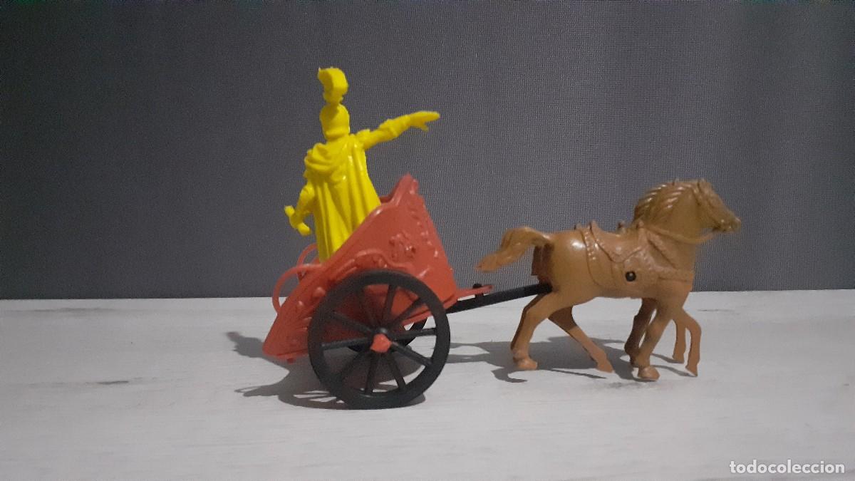 Figuras de goma y PVC: Biga romana realizada en plastico - Foto 3
