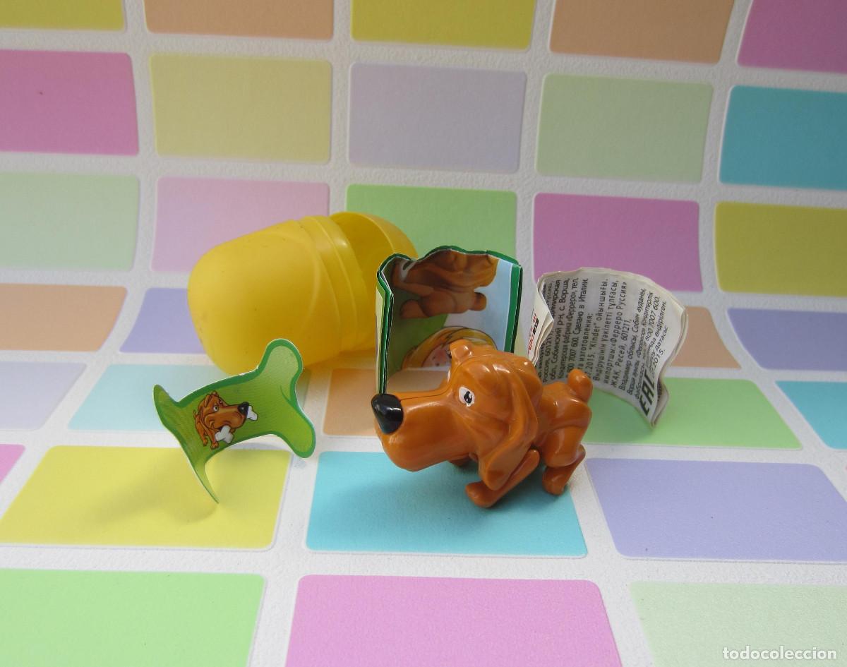 Figuras de goma y PVC: FIGURA KINDER PERRO - Foto 1