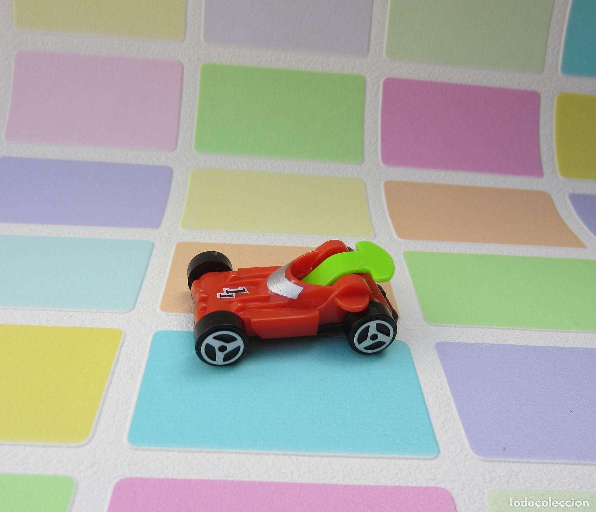 Figuras de goma y PVC: FIGURA COCHECITO - Foto 1