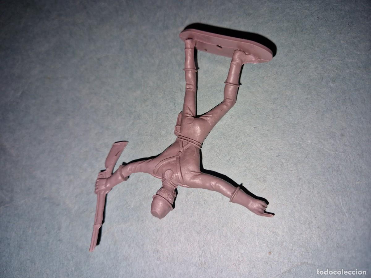 Figuras de goma y PVC: FIGURA OESTE COMANSI - Foto 2