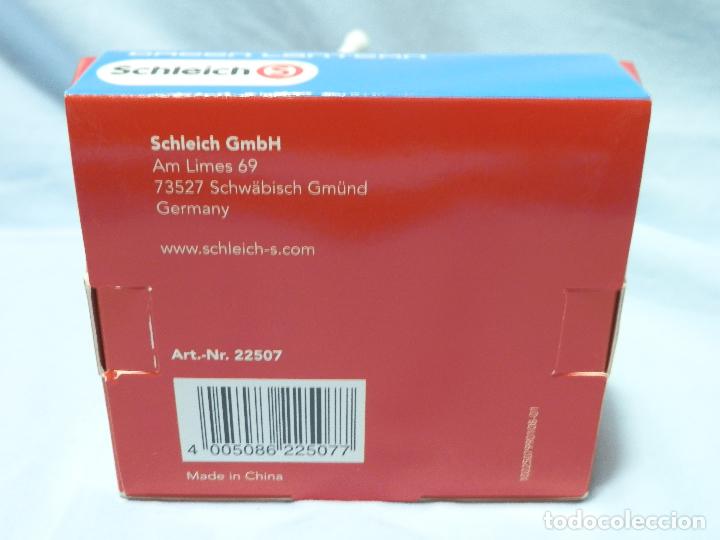 Figuras de goma y PVC: LINTERNA VERDE DE SCHLEICH - Foto 6