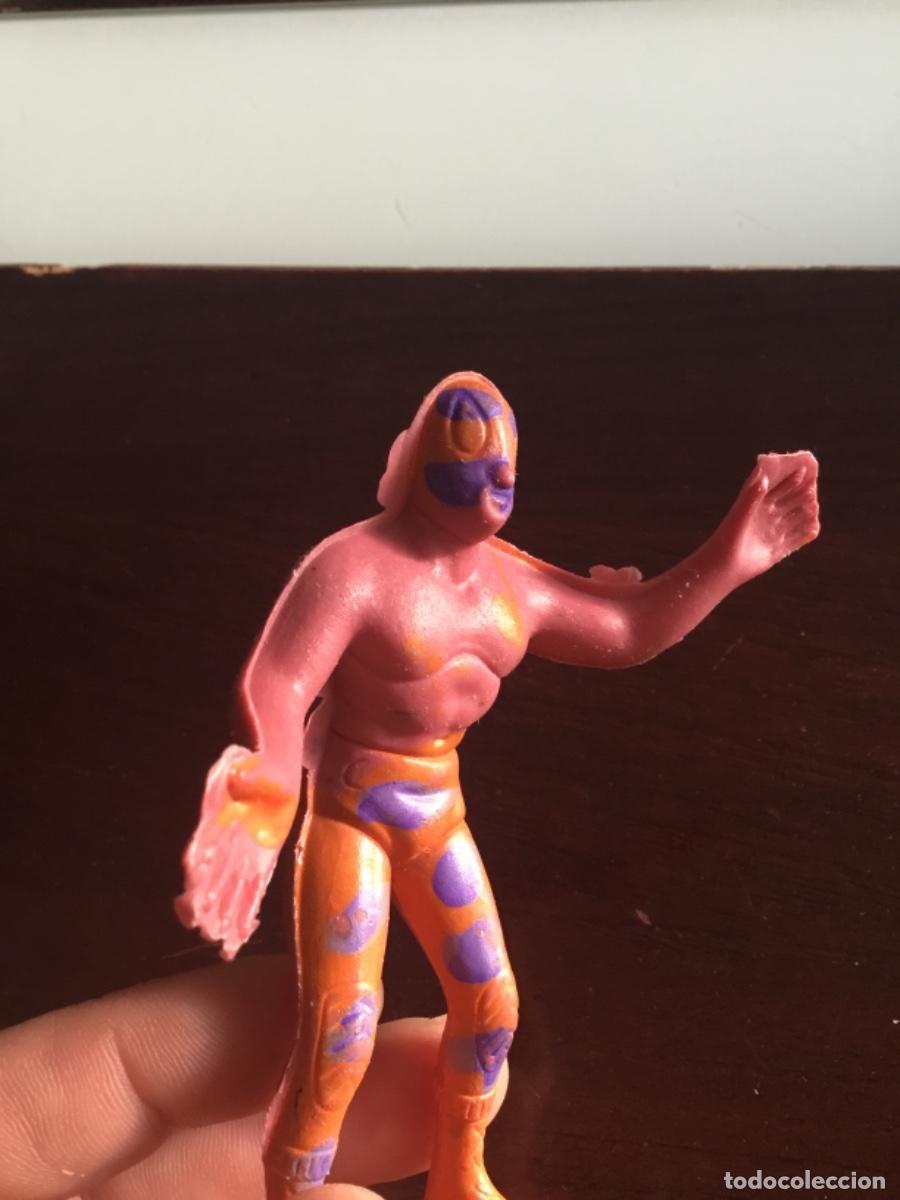 Figuras de goma y PVC: Mu&ntilde;eco pressing catch - Foto 9
