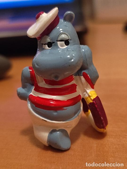 Kinder Figures: KINDER HIPOPOTAMO MARINERO MARINO SALVAVIDAS ** FIGURA PINTADA A MANO PROMO CHOCOLATE FERRERO