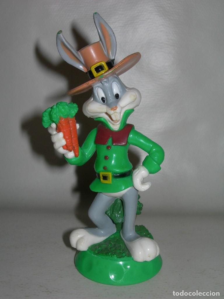 figura conejo bugs bunny con disfraz, zanahoria - Compra venta en  todocoleccion