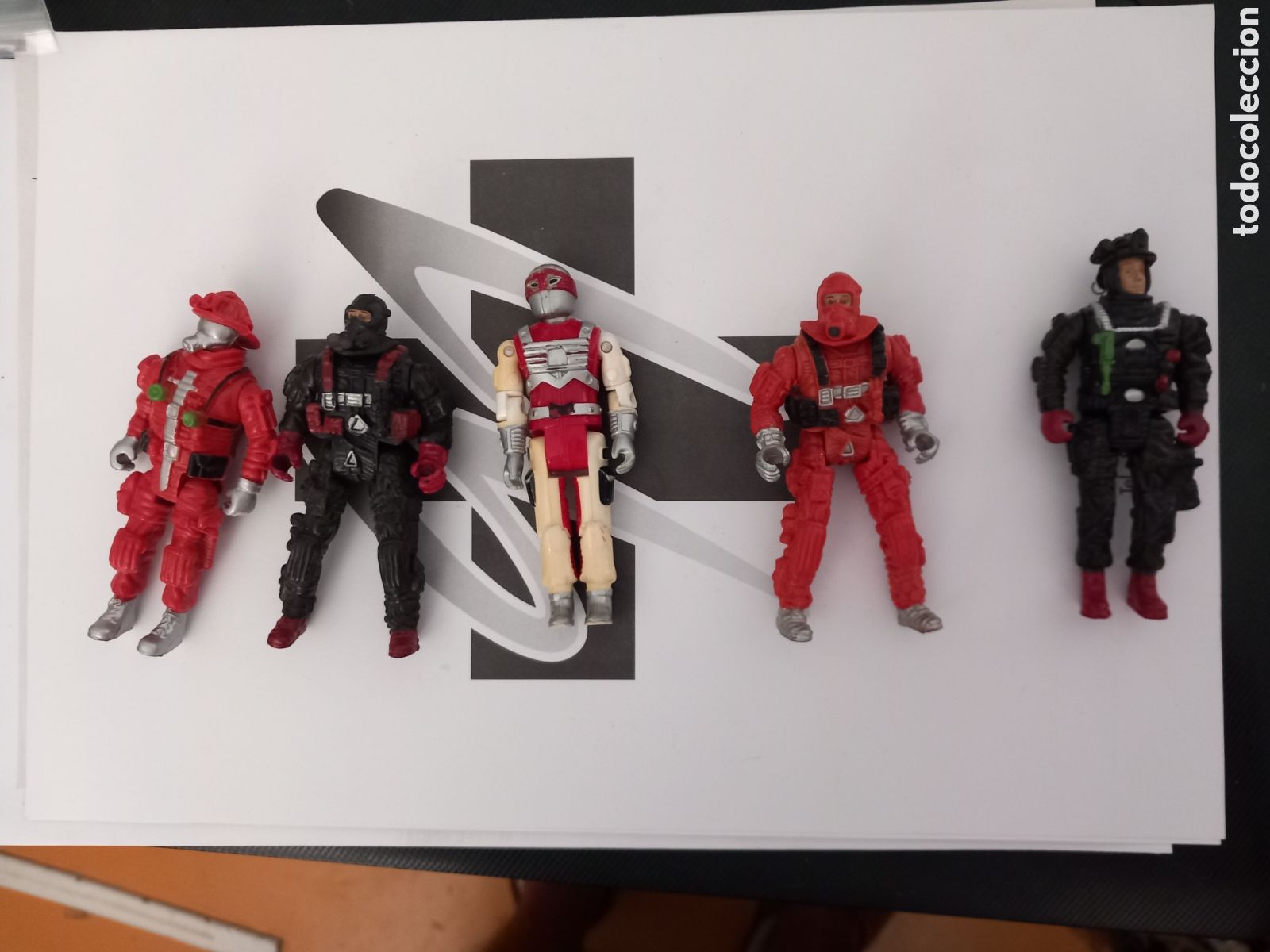 Figuras de goma y PVC: Lote mu&ntilde;ecos - Foto 1