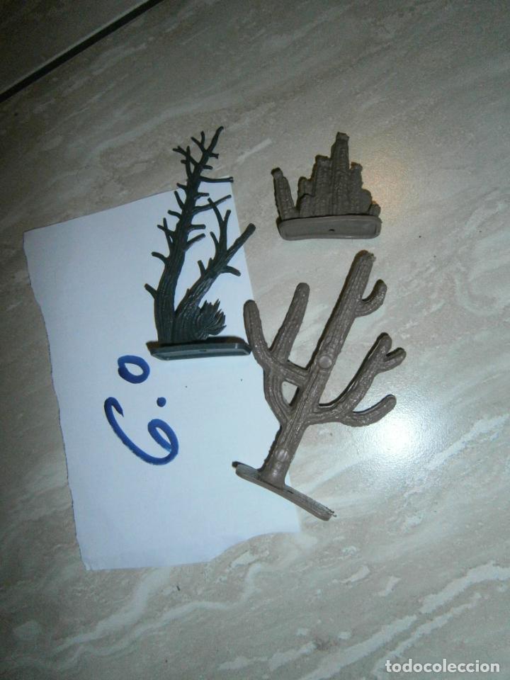 Figurines en Caoutchouc et PVC: LOTE DE VEGETACION PARA DIORAMA OESTE O DESIERTO
