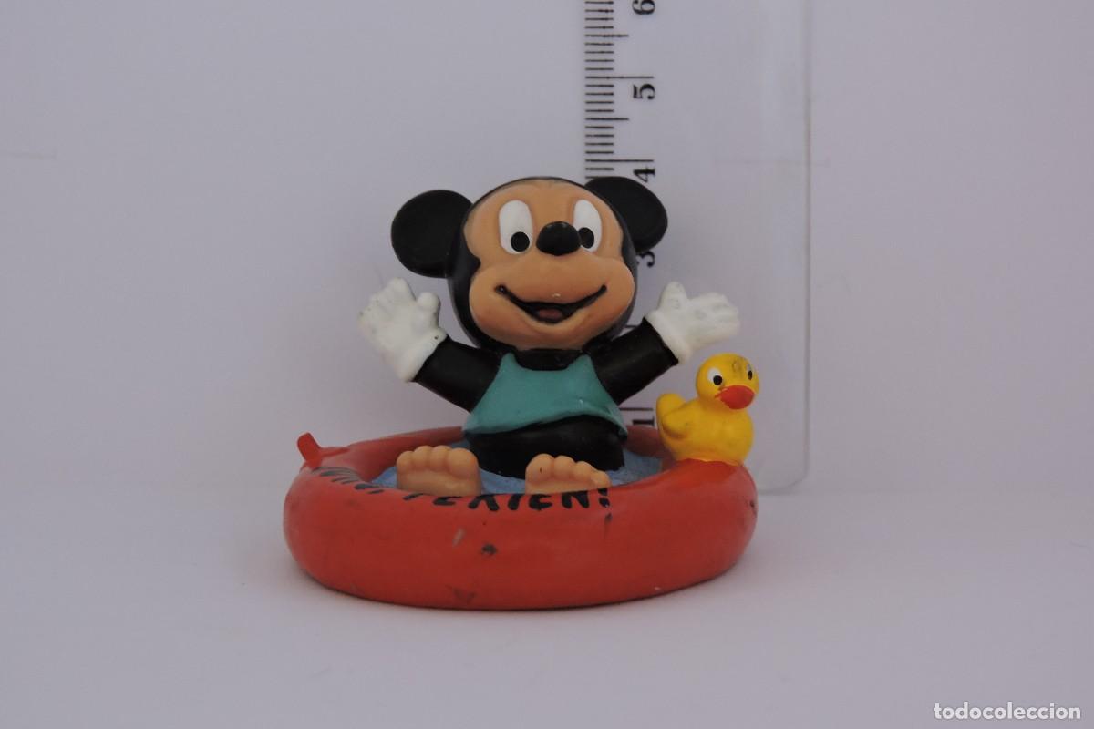 Gummi- und PVC-Figuren: FIGURA MICKEY MOUSE BABY EN PISCINA, DISNEY, BULLYLAND GERMANY, 4 CM, 1987... L6848