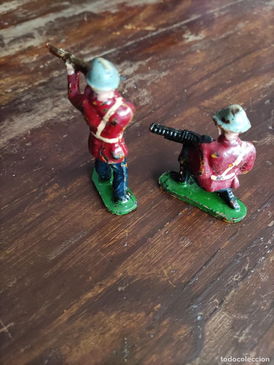 Figuras de goma y PVC: PAREJA DE SOLDADOS - Foto 2