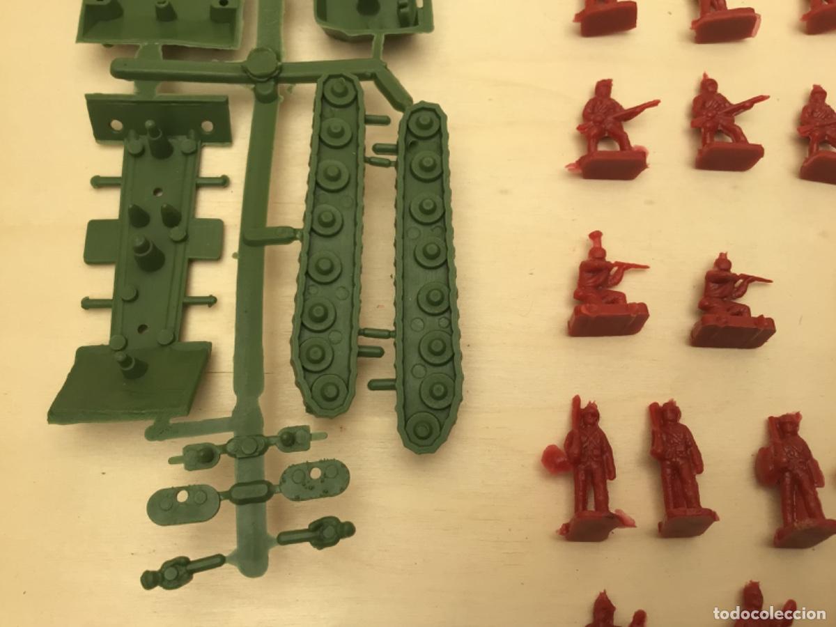 Figuras de goma y PVC: Montaplex comando ruso granate + tanque - Foto 9