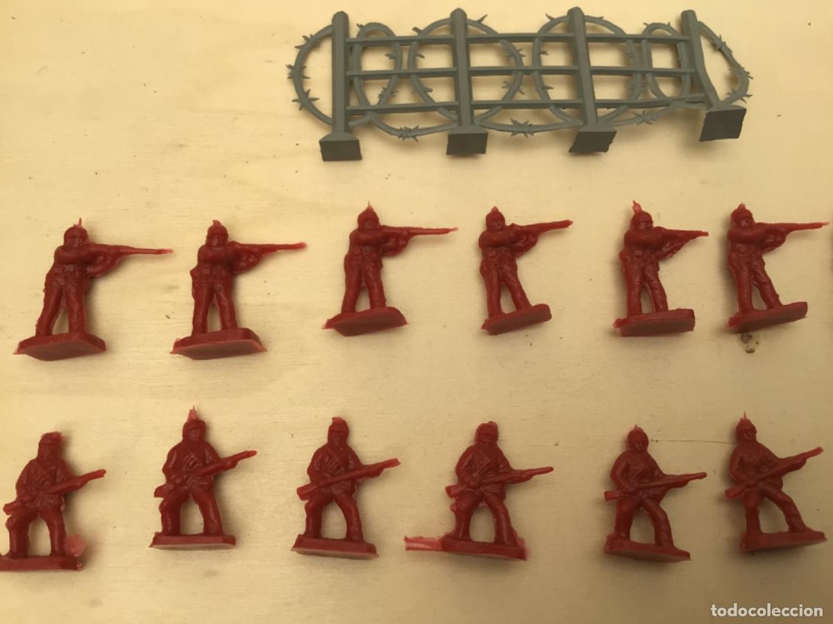 Figuras de goma y PVC: Montaplex comando ruso granate + tanque - Foto 11