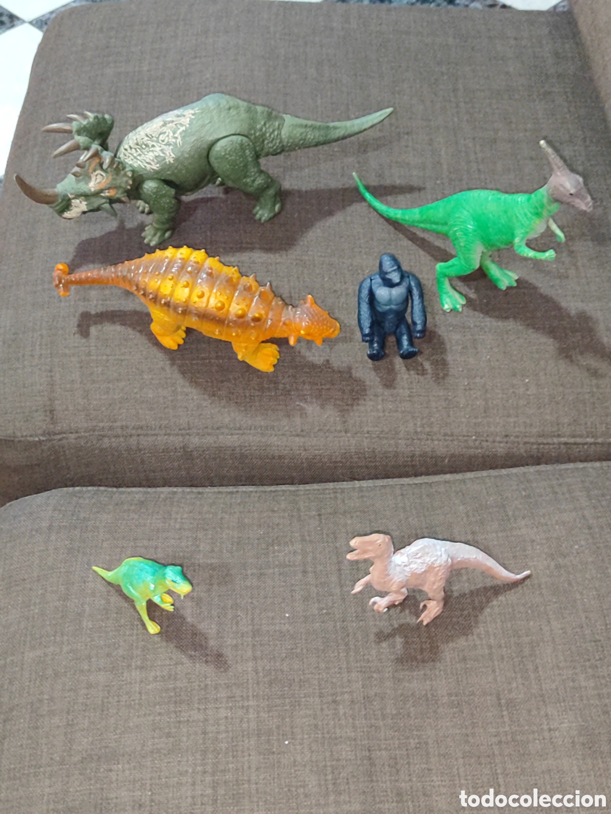 Figuras de goma y PVC: LOTE FIGURAS DINOSAURIOS - Foto 1