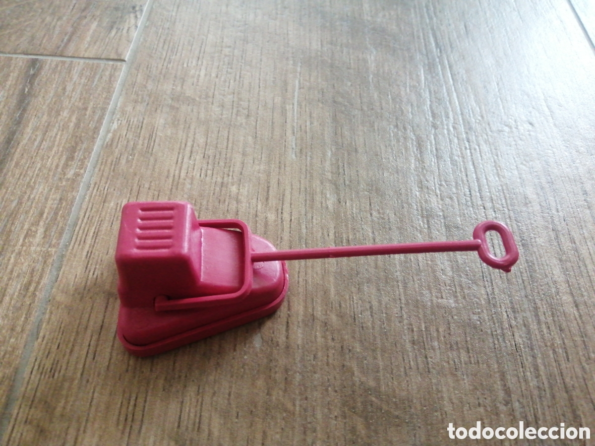 Figuras de goma y PVC: Aspiradora - montaplex - Foto 1