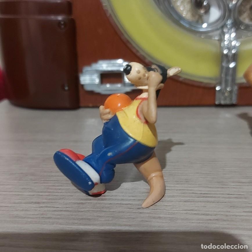 Rubber and PVC Figures: FIGURA PVC O GOMA DURA KANGOO SERIE DE ANIMACION BALONCESTO BASKET 1996 L2