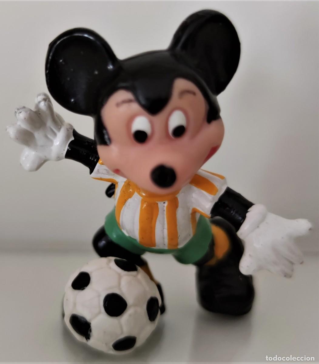 Figuras de goma y PVC: 0110-3 FIGURITA PVC.DISNEY.MICKEY MOUSE FUTBOLISTA. F&Uacute;TBOL