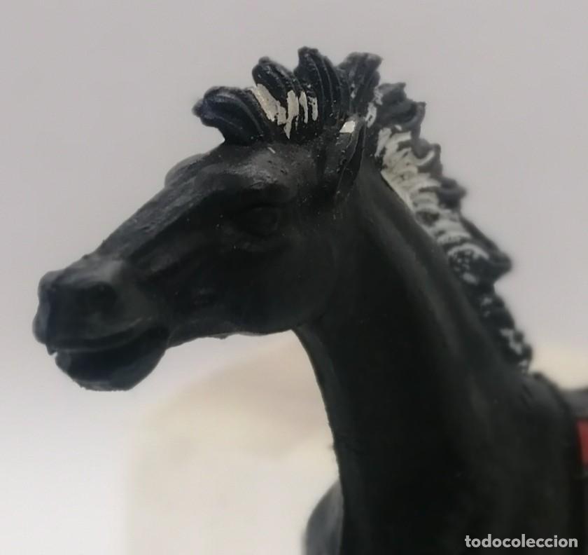 Figuras de goma y PVC: Figura caballo indio Lafredo - Foto 1