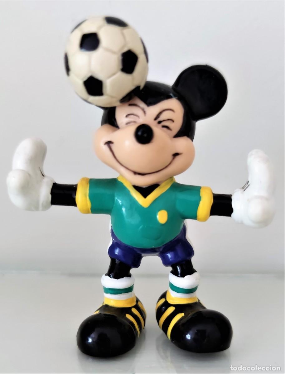 Figuras de goma y PVC: 0117-3 FIGURITA PVC.EXCLUSIVA INAUGURACI&Oacute;N TOKYO DISNEYLAND VINTAGE.DISNEY.MICKEY MOUSE FUTBOLISTA