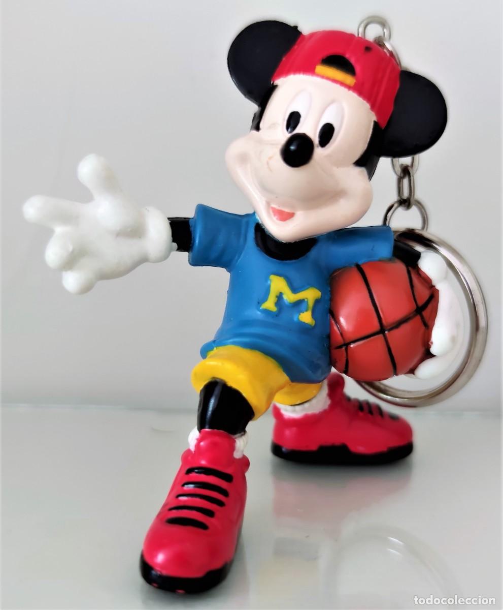 Figuras de goma y PVC: 0128-3 FIGURITA PVC.MICKEY MOUSE.LLAVERO.BALONCESTO