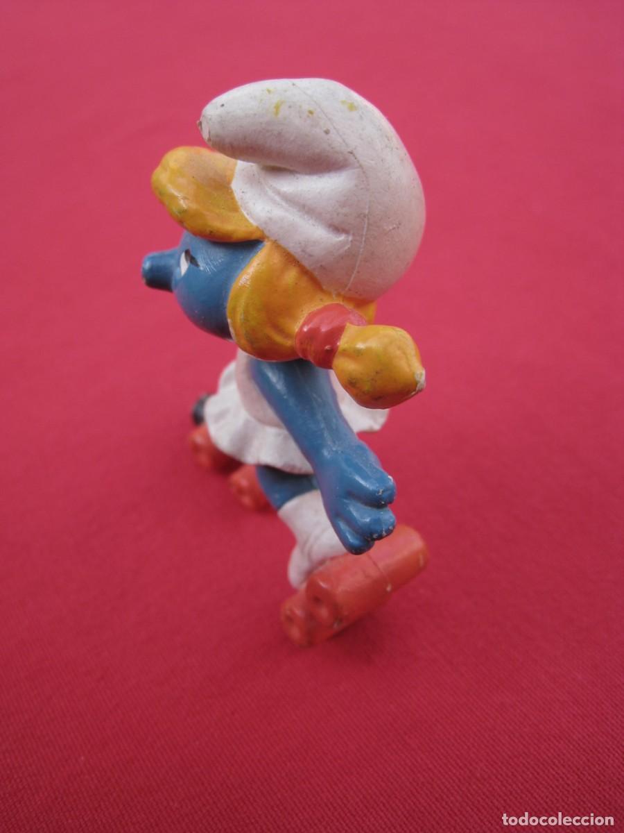 Figuras de goma y PVC: PITUFINA PATINADORA. - Foto 3