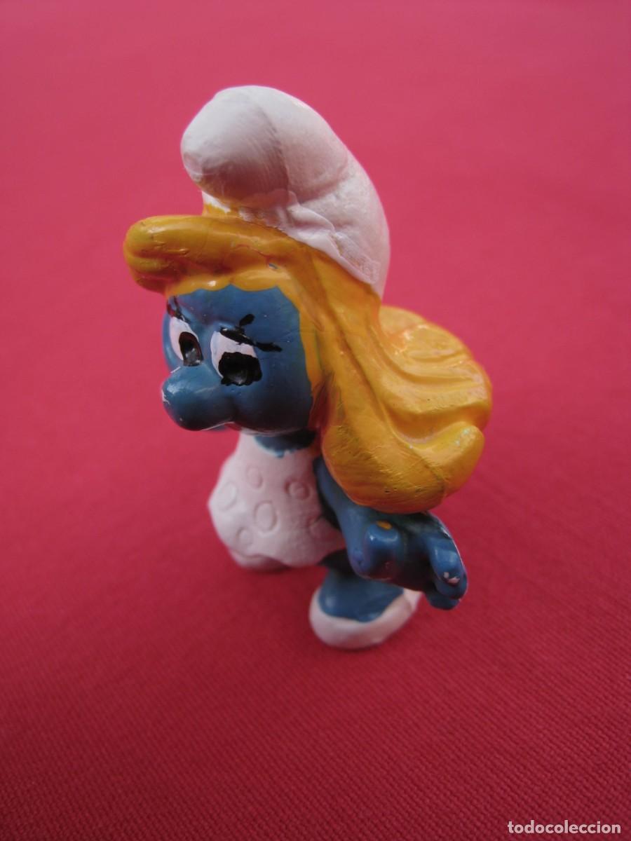 Figuras de goma y PVC: PITUFINA - PEYO. - Foto 2