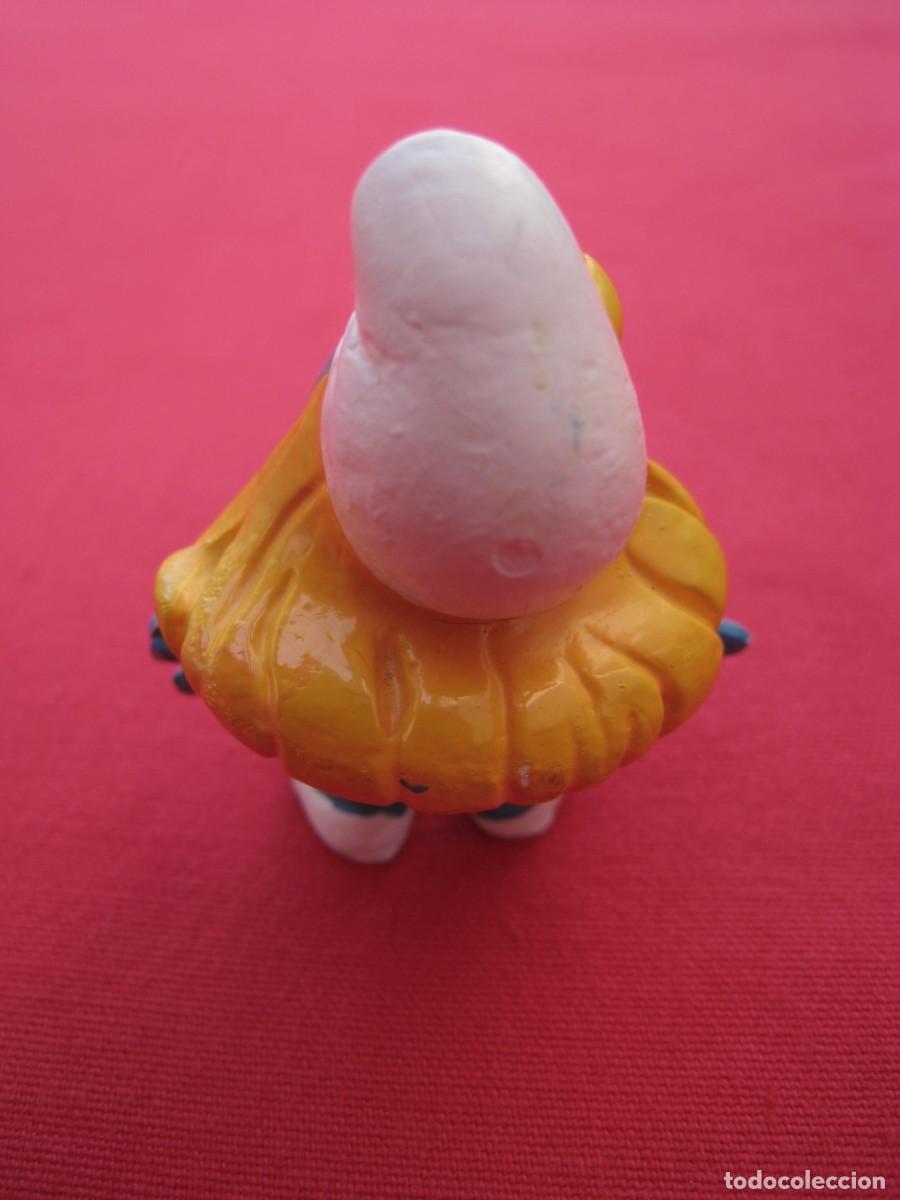 Figuras de goma y PVC: PITUFINA - PEYO. - Foto 4