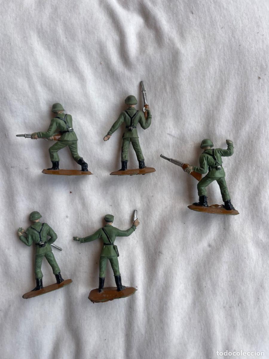 Figuras de goma y PVC: 5 soldados ejercito espa&ntilde;os comansi - Foto 5
