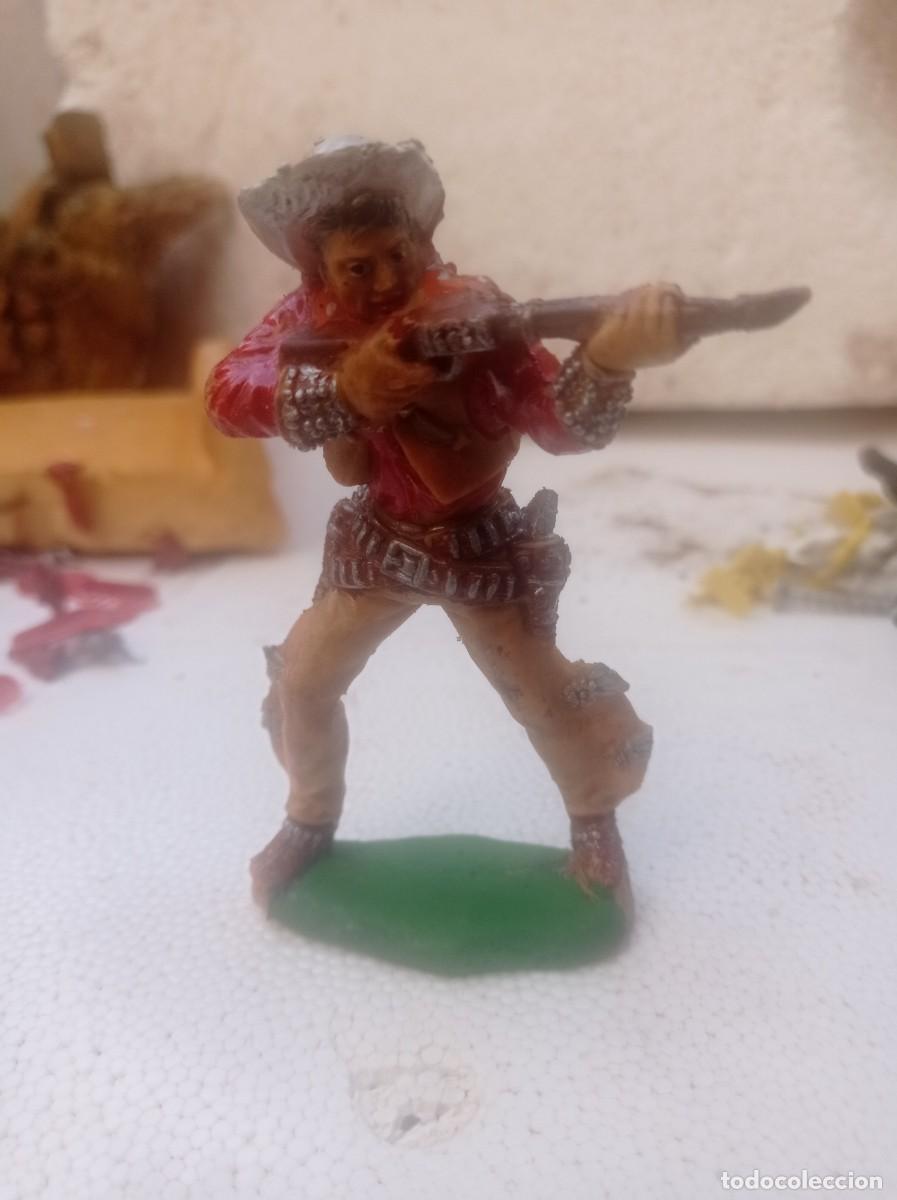 Figuras de goma y PVC: Vaquero de lafredo - Foto 1