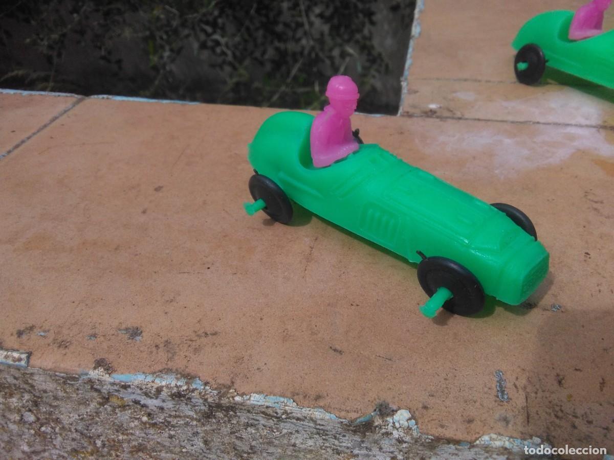 Figure di Gomma e PVC: COCHE DE PLASTICO QUIOSCO(KIOSCO)
