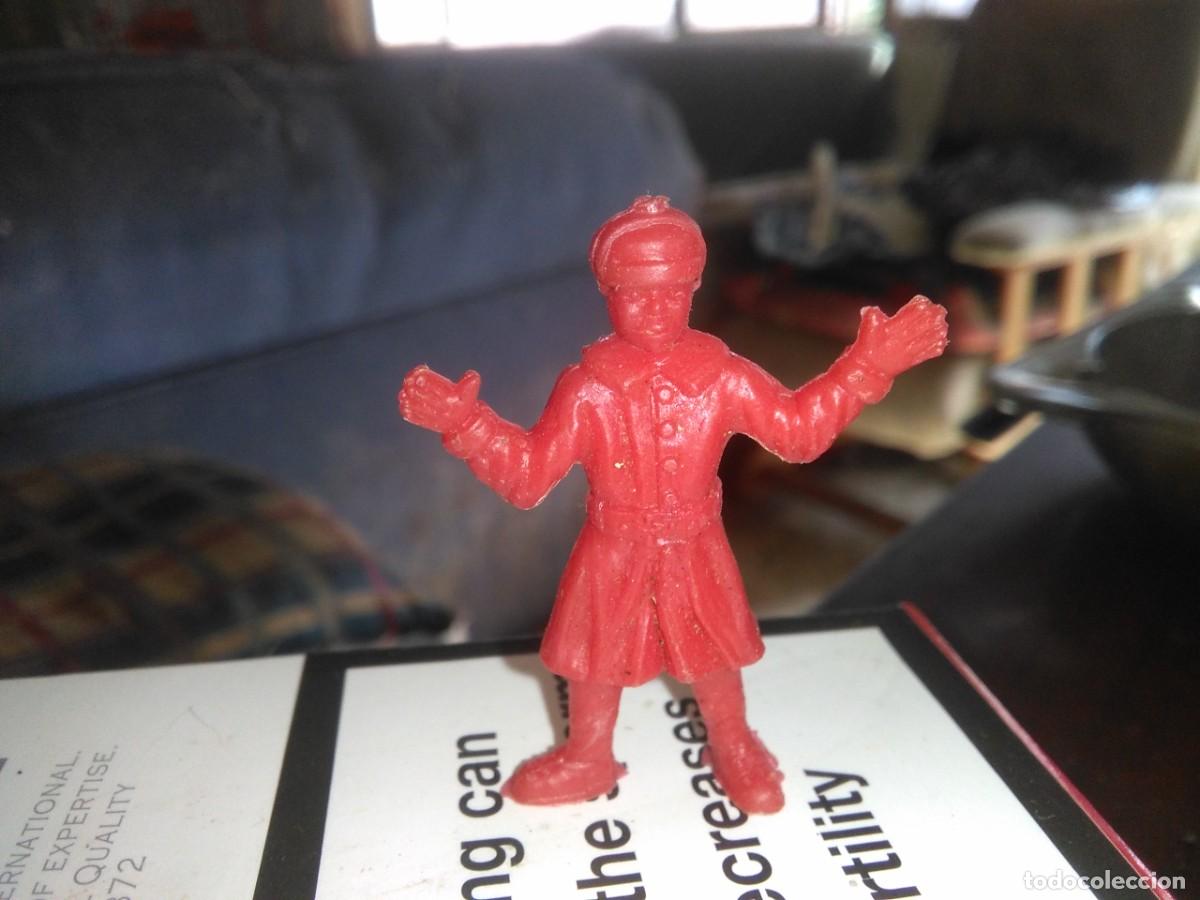 Figuras de goma y PVC: FIGURA DUNKIN - Foto 1