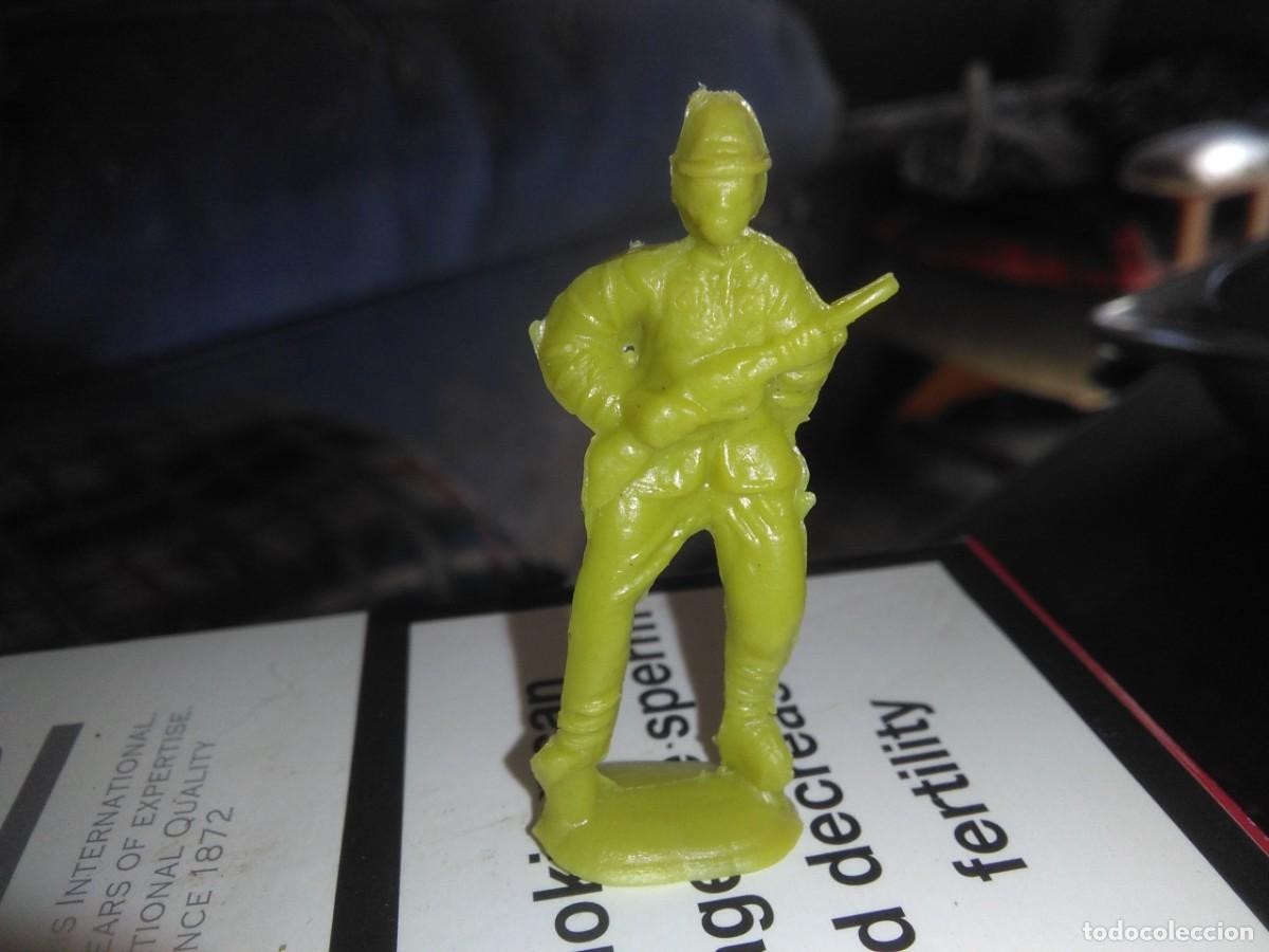 Figuras de goma y PVC: MONTAPLEX - Foto 1