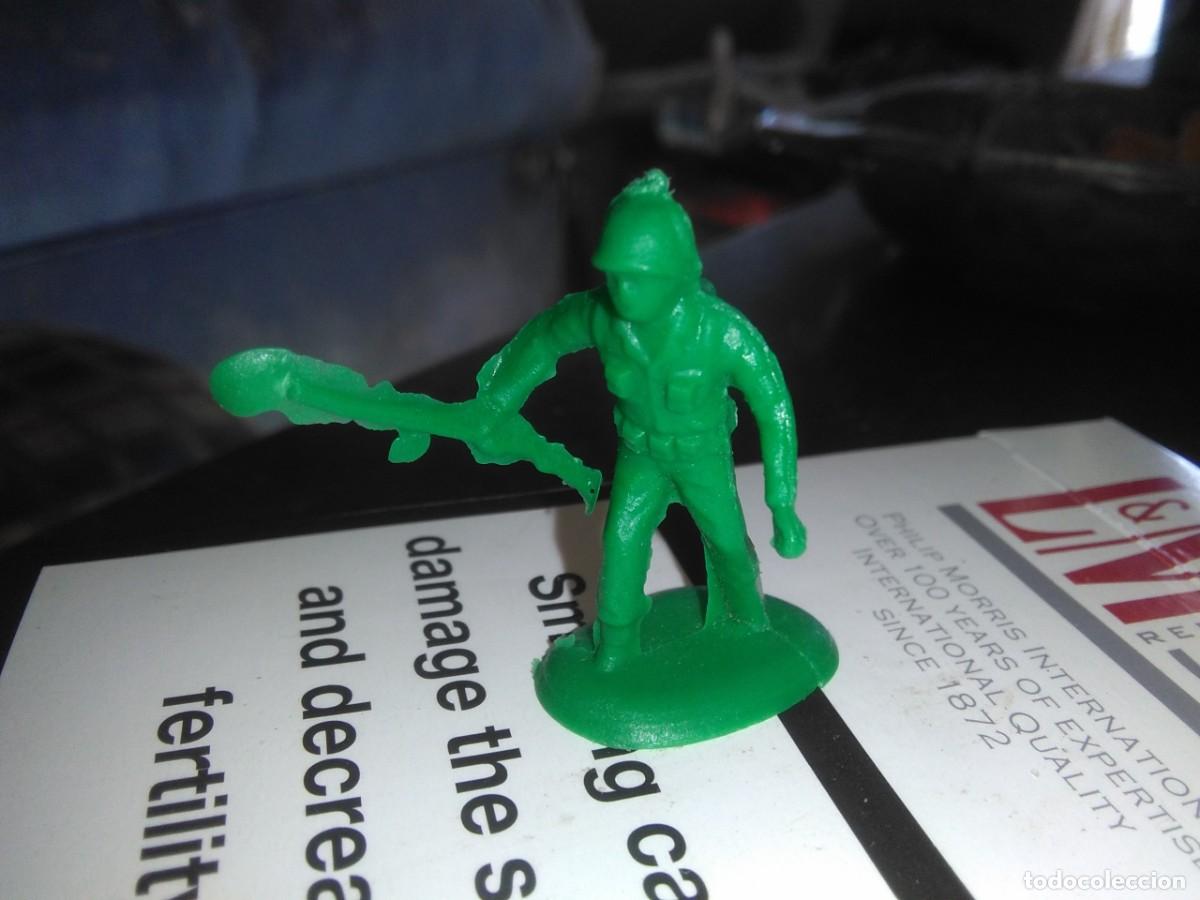 Figuras de goma y PVC: MONTAPLEX - Foto 1