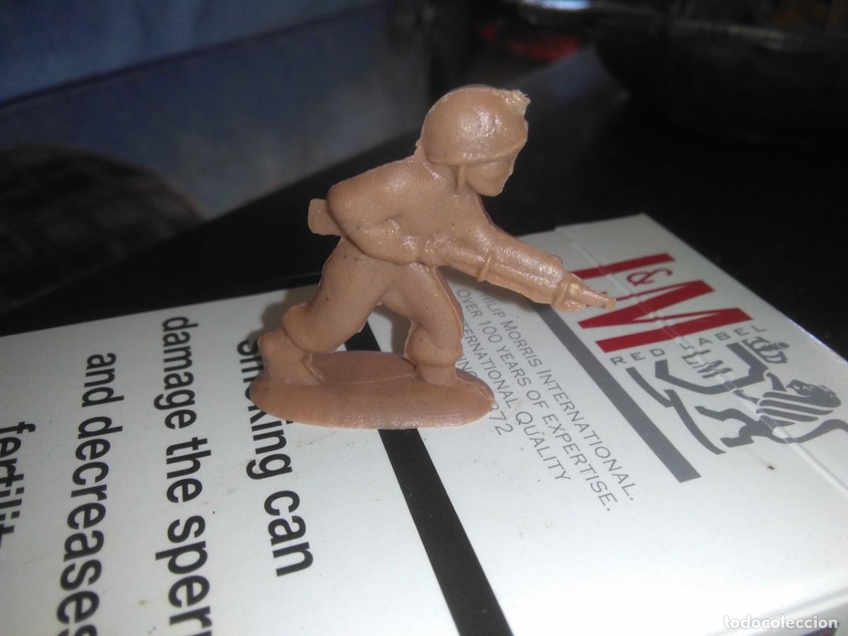 Figuras de goma y PVC: MONTAPLEX - Foto 1