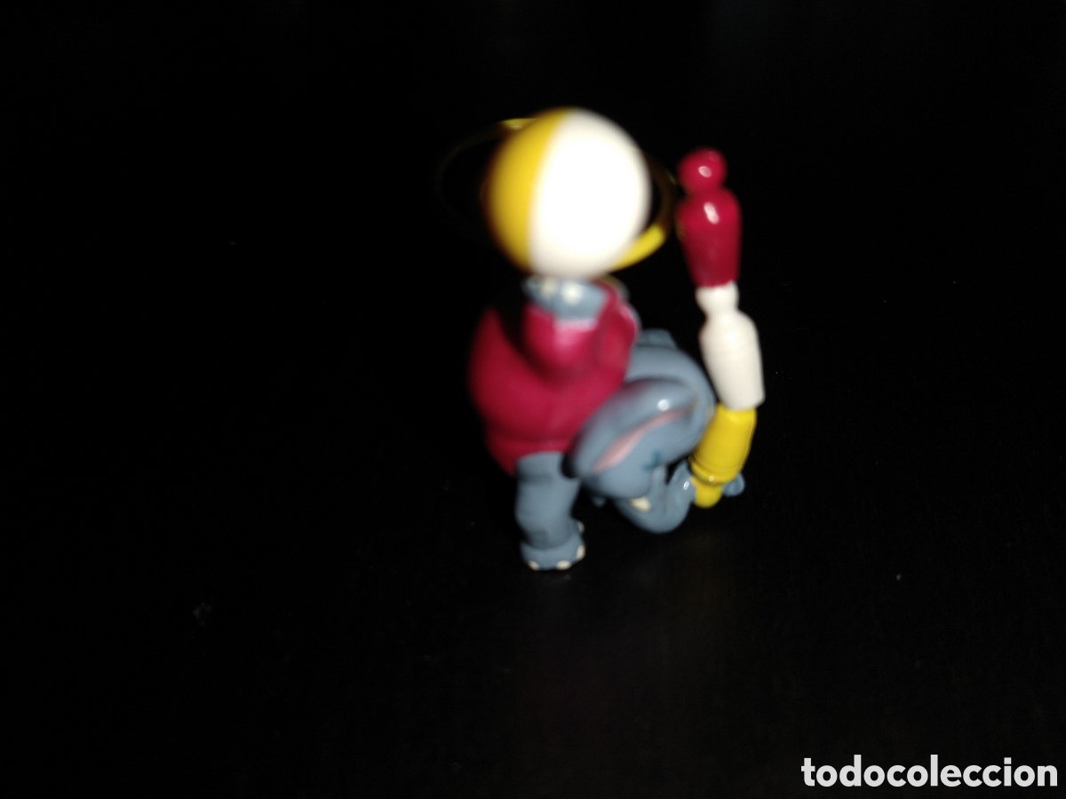 Figuras de Goma Kinder: Kinder Ferrero 443 elefantes en el circo variante 1 fig sin bpz