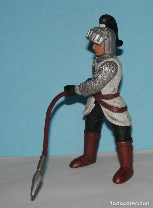 Figuras de goma y PVC: FIGURA DE PVC DE LA MARCA SIMBA - Foto 1