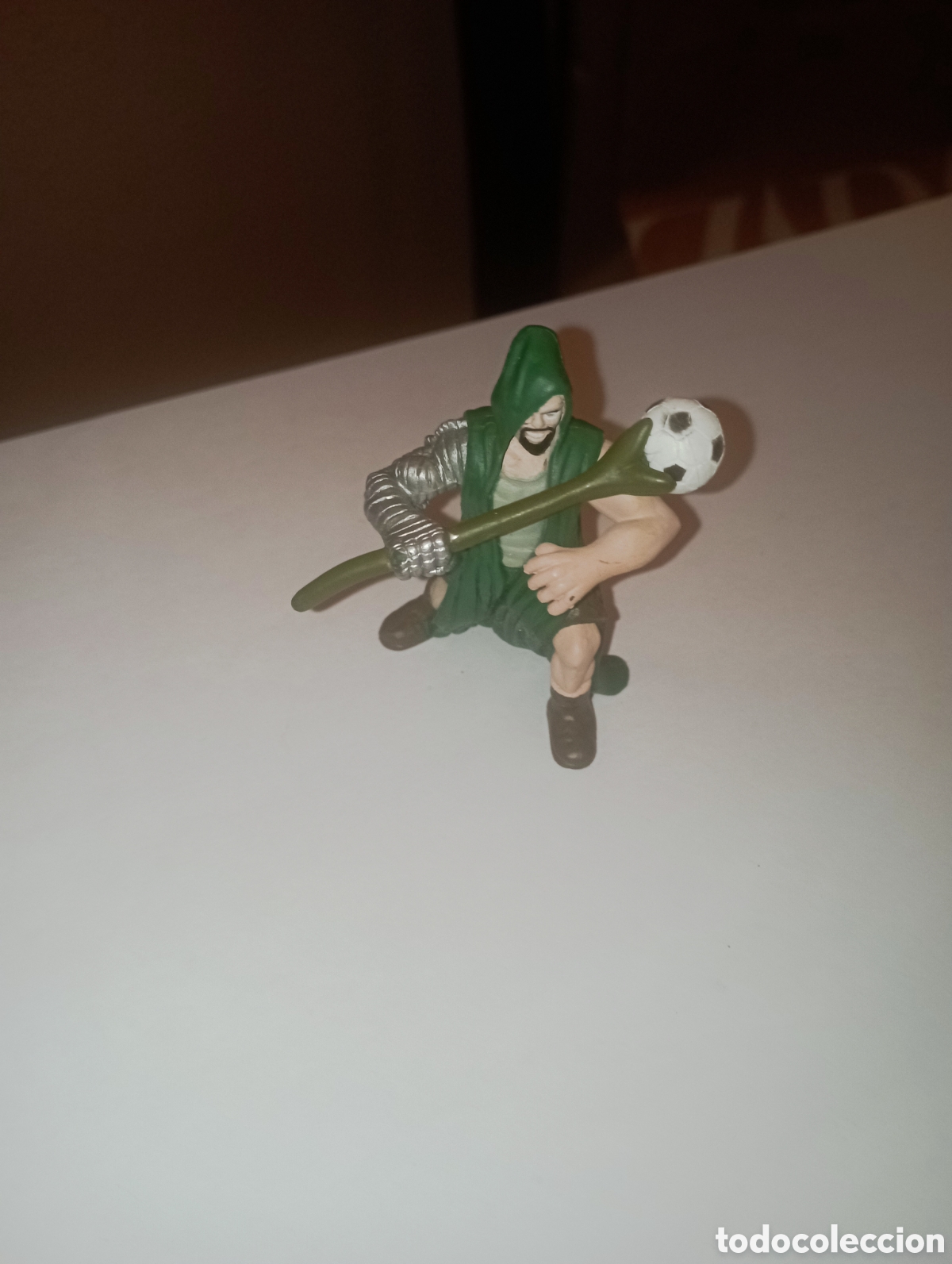 Figuras de Goma y PVC: GUERRERO FUTBOLISTA FIGURA DE PVC DE COLECCI&Oacute;N