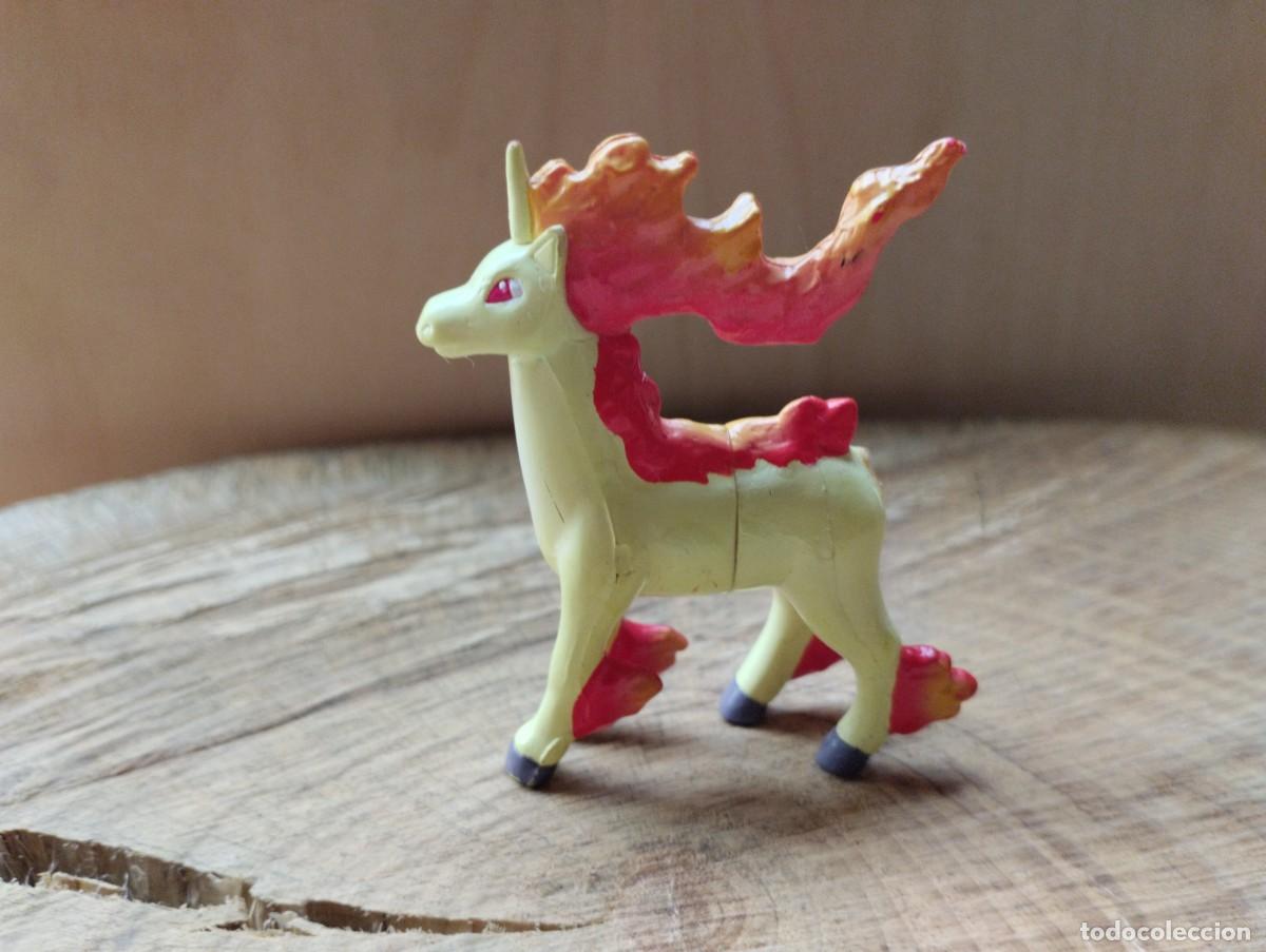 Figuras de goma y PVC: Figura Pok&eacute;mon Rapidash - Foto 1